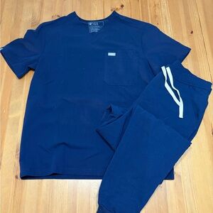 Figs Navy Scrub Set men’s